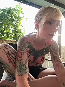 Snapshot of haileyhope_ chatting on July 5, 2026, 4:47 pm haileyhope online show from July 5, 2026, 4:47 pm