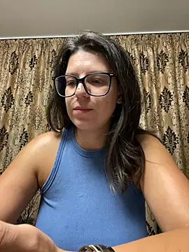 NadiraNoor online show from July 23, 2026, 11:24 pm