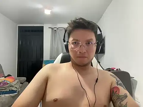 unoxestres online show from July 26, 2026, 3:58 am