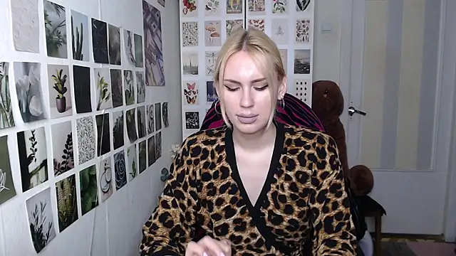 CapriScorpion online show from July 22, 2026, 11:35 am