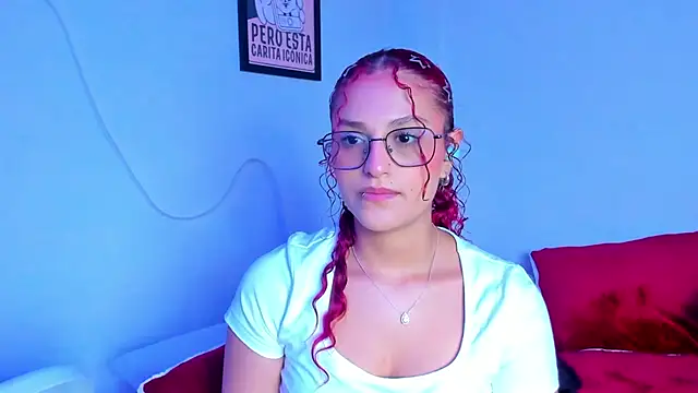 Miia002 online show from July 23, 2026, 10:19 pm