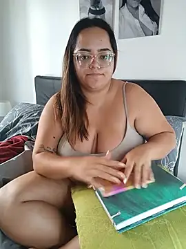 RachellGraham online show from July 5, 2026, 1:29 pm
