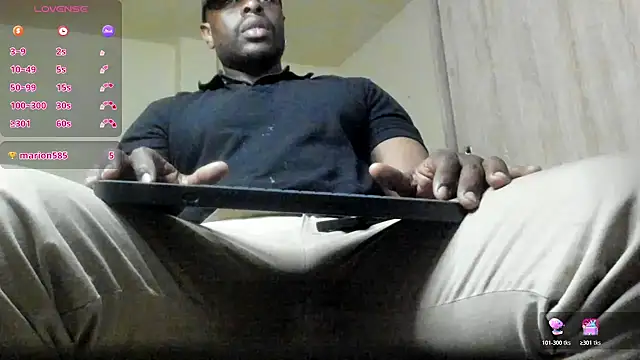 Snapshot of thomas_santtos1 chatting on July 9, 2026, 1:59 pm thomas santtos1 online show from July 9, 2026, 1:59 pm