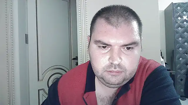 KIZLAZIMYaa online show from May 18, 2026, 10:26 pm