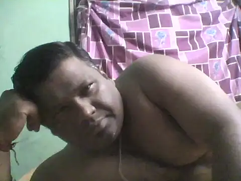 ssamit0808 online show from May 19, 2026, 8:48 pm