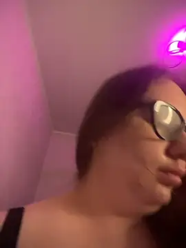 GabiBoobs online show from July 21, 2026, 6:10 pm