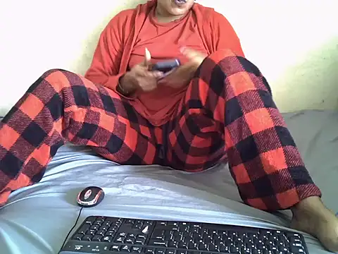 Crystal  Gee online show from July 18, 2026, 9:13 am