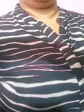 Ravina patil1 online show from July 15, 2026, 12:54 pm