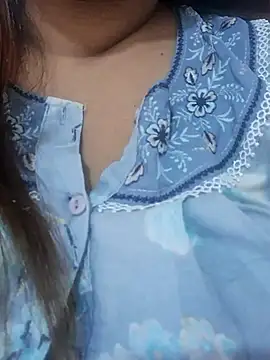Ravina patil1 online show from July 26, 2026, 5:37 am