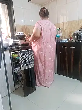 Ravina patil1 online show from August 1, 2026, 5:18 am