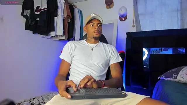 TysonWalkers online show from July 26, 2026, 11:11 pm