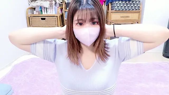 Megu Melon online show from June 23, 2026, 1:09 pm