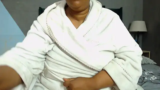Jabbabuttxxx online show from May 24, 2026, 1:16 pm