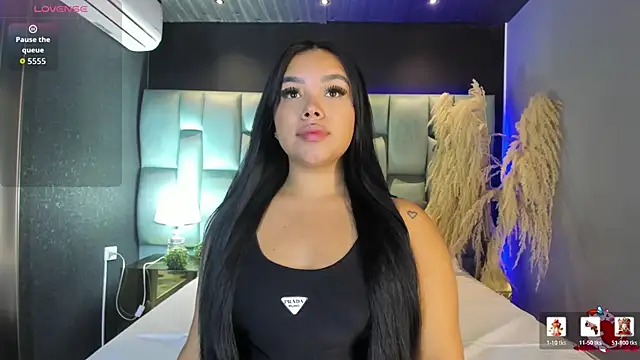 MarianaGarciaa   online show from June 19, 2026, 7:28 pm