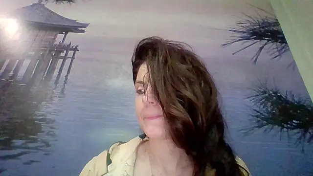 AliceTailor online show from July 25, 2026, 3:37 am