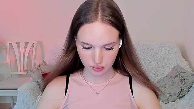 MishkaMe online show from July 15, 2026, 4:34 pm