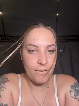 LiliMorganxxx online show from July 13, 2026, 8:44 pm