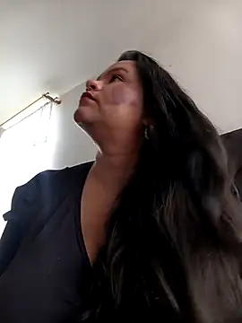 Julieta-tits online show from July 16, 2026, 3:51 pm