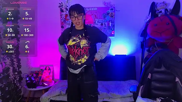 Dann dan online show from July 11, 2026, 3:09 am