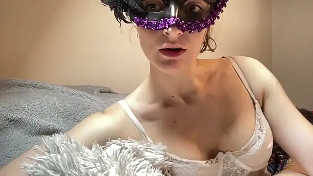 lexihot0000 online show from June 29, 2026, 5:24 pm