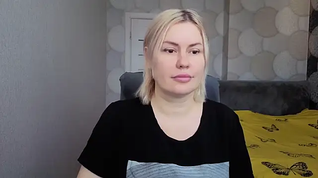 natusik online show from April 30, 2026, 4:52 am