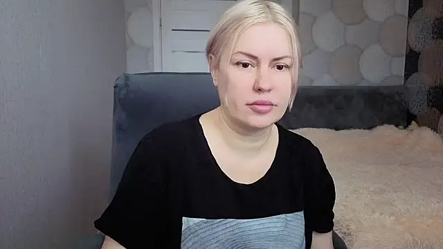 natusik online show from May 14, 2026, 4:52 am