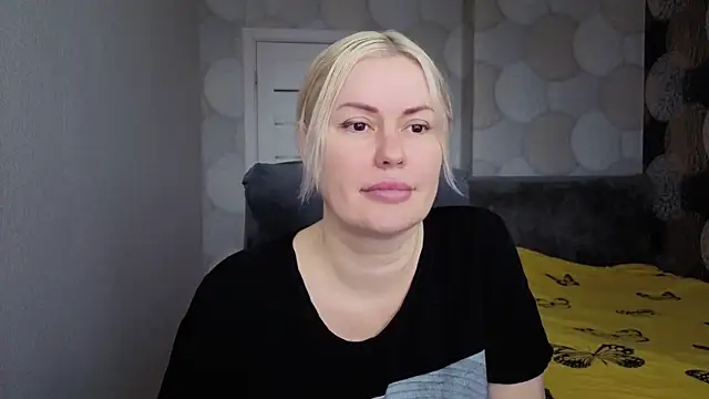 natusik online show from May 17, 2026, 3:48 am