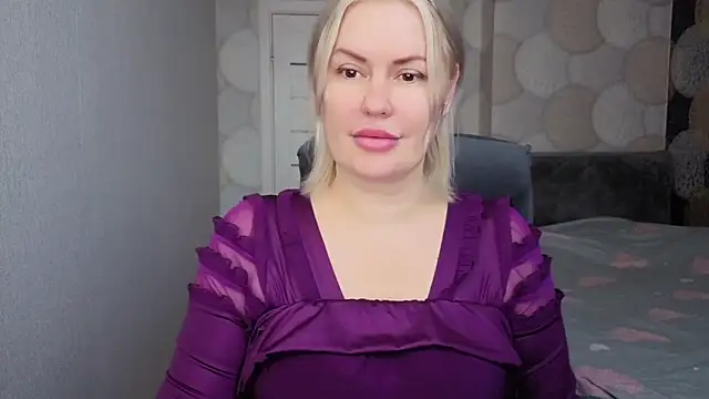 natusik online show from June 20, 2026, 1:52 am