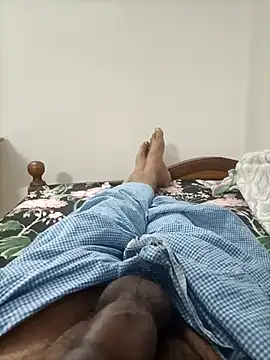 AUNTY1984 online show from July 17, 2026, 3:02 am