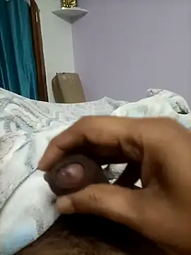 AUNTY1984 online show from July 18, 2026, 12:15 am