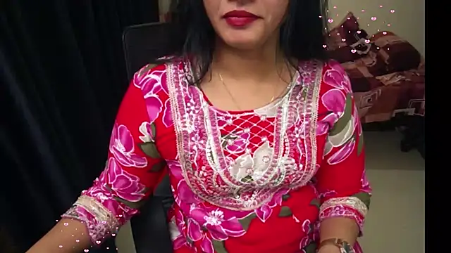 Arushisingh8888 online show from July 1, 2026, 2:07 pm
