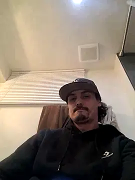 JustTylerr online show from May 23, 2026, 6:51 am