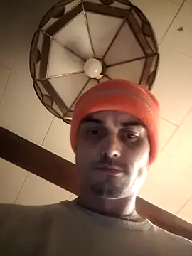 JustTylerr online show from June 23, 2026, 1:47 am