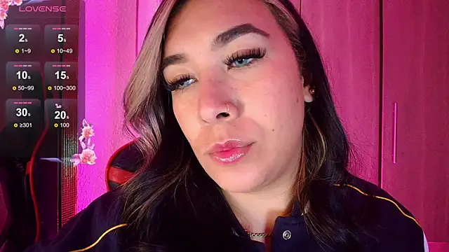 leahtemptation3 online show from June 29, 2026, 7:25 am