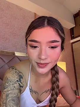 Arianavillada online show from July 9, 2026, 3:32 am