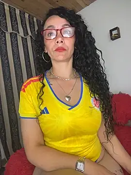 JULYSEX1 online show from June 17, 2026, 12:18 pm