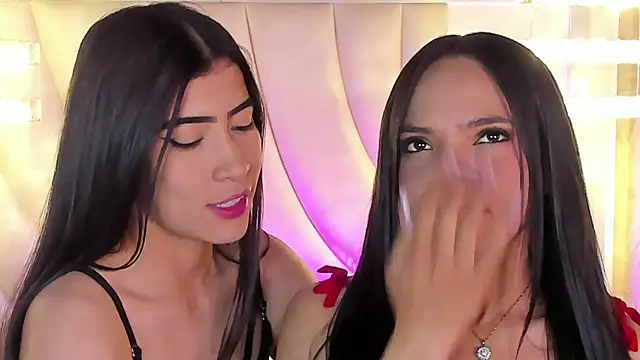 siara and zoe online show from June 27, 2026, 10:59 pm