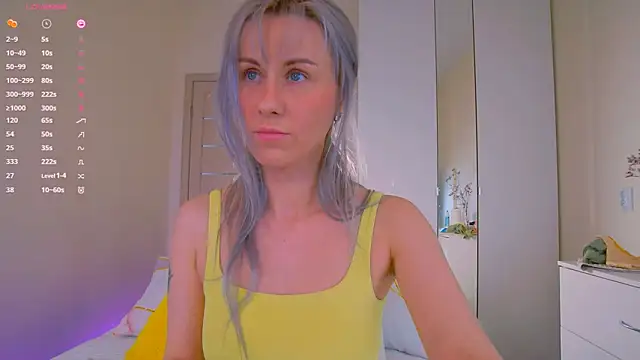 Nika Bloom online show from April 24, 2026, 8:17 am