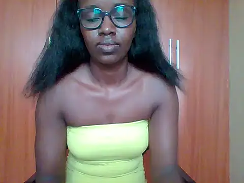 sexy darleen23 online show from April 27, 2026, 8:56 am
