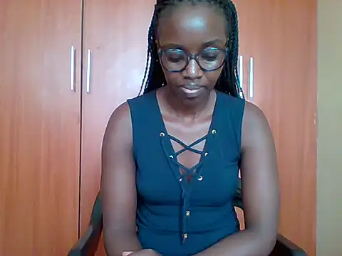 sexy darleen23 online show from May 7, 2026, 9:47 am