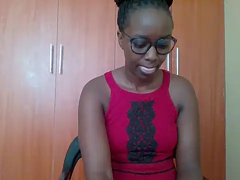sexy darleen23 online show from May 18, 2026, 7:47 am