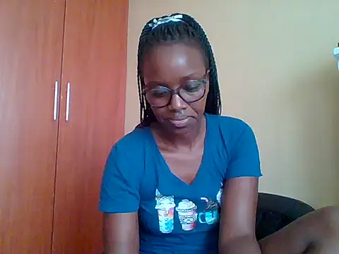 sexy darleen23 online show from May 19, 2026, 8:42 am