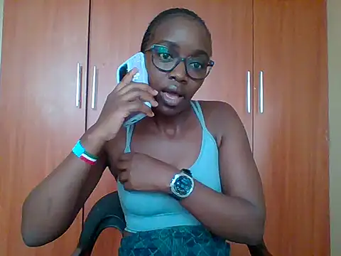 sexy darleen23 online show from June 8, 2026, 8:04 am