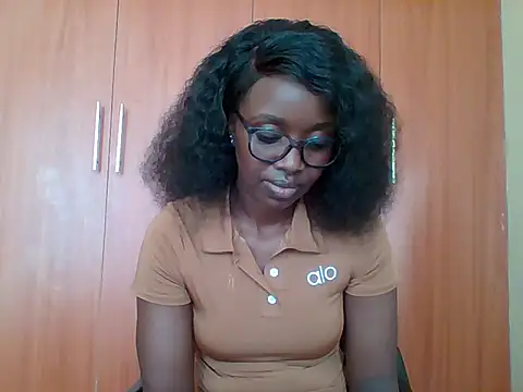 sexy darleen23 online show from June 25, 2026, 9:03 am