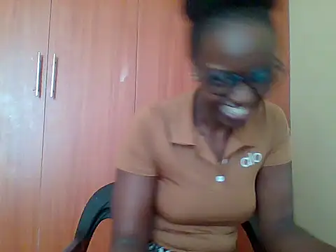 sexy darleen23 online show from July 5, 2026, 7:15 am