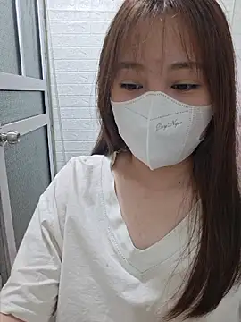 Kajisu 26 online show from July 23, 2026, 1:52 am