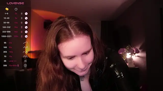 Jantrlatex online show from June 11, 2026, 9:24 pm
