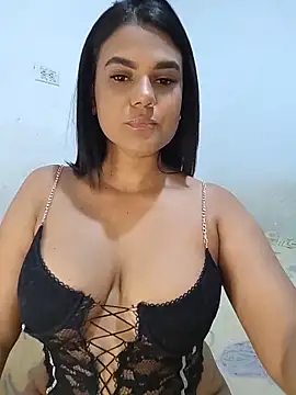 AntonellaShot online show from June 21, 2026, 7:00 am