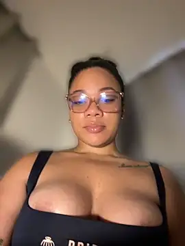 ashley Tompson1 online show from July 22, 2026, 11:46 am