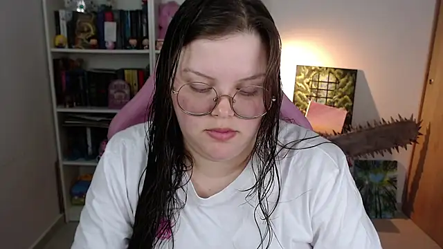 Gabiwaifu online show from July 19, 2026, 5:00 am